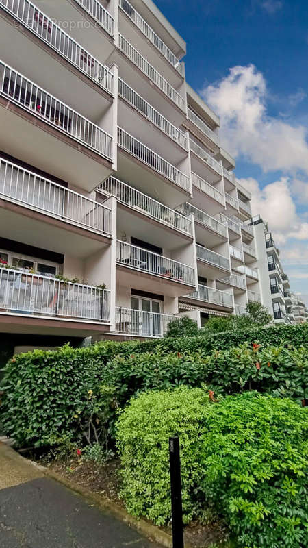 Appartement à ROSNY-SOUS-BOIS