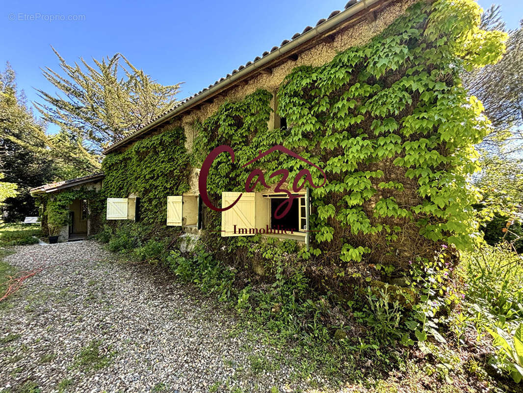 Maison à CURSAN