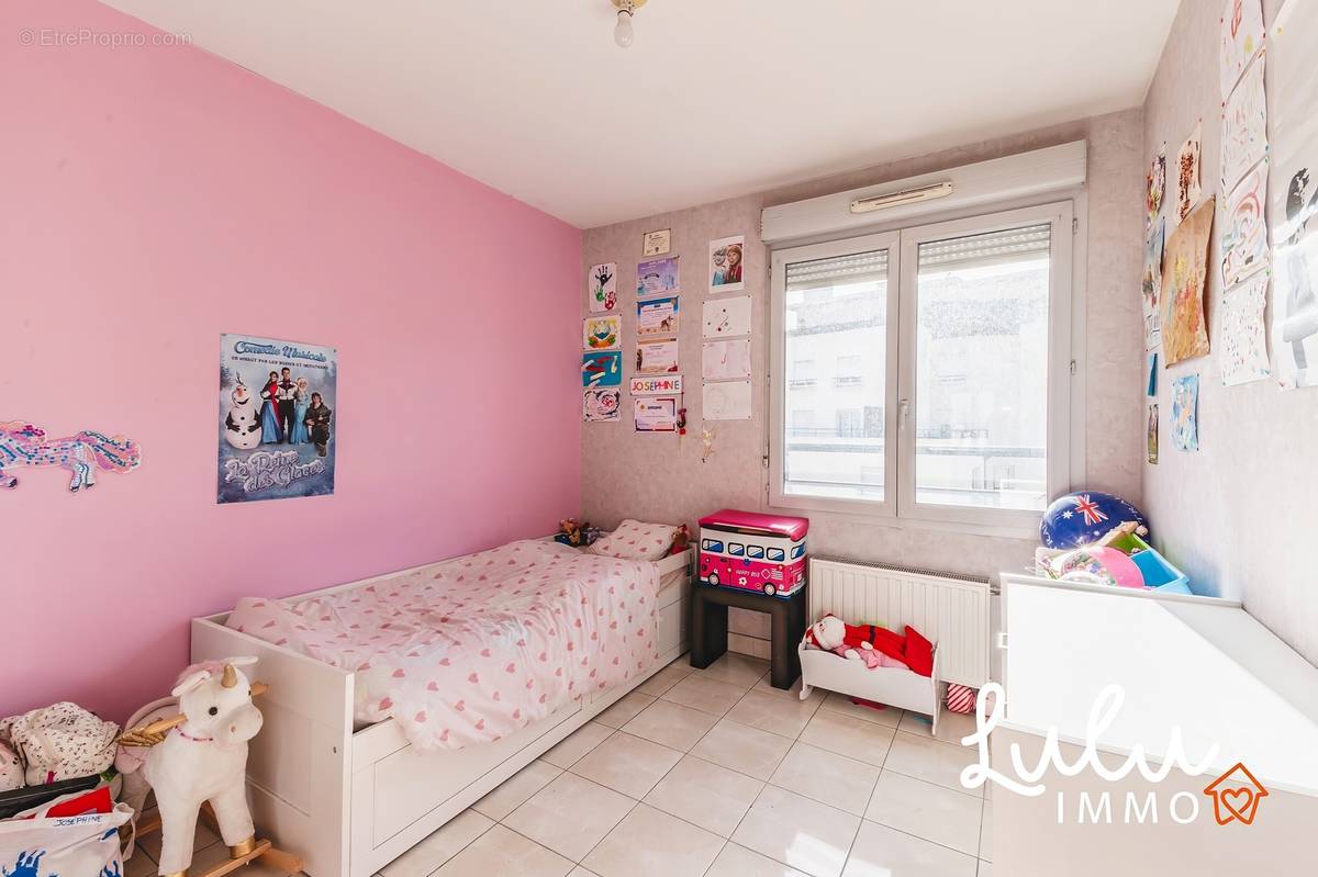 Appartement à LYON-8E