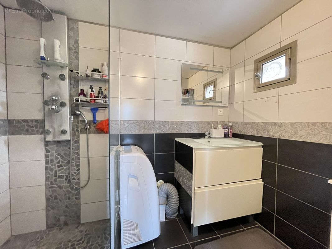 Appartement à RUEIL-MALMAISON