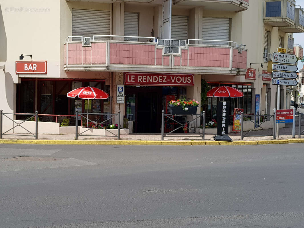 Commerce à PUY-GUILLAUME