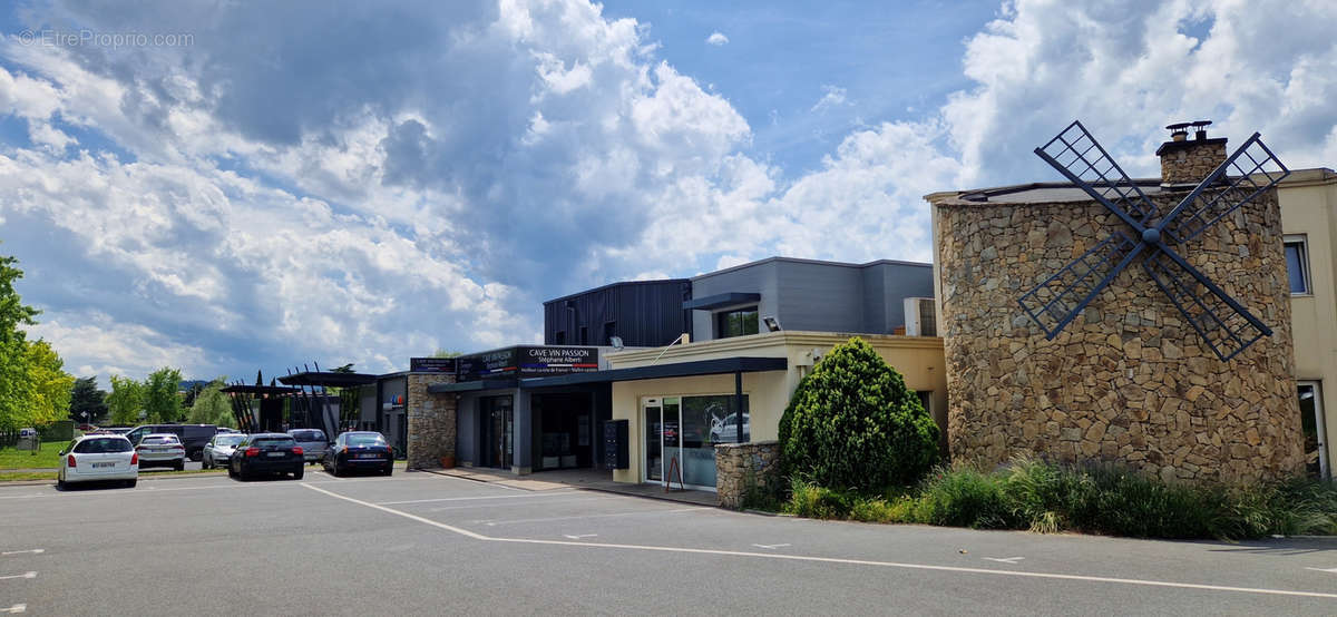 Commerce à COURNON-D&#039;AUVERGNE