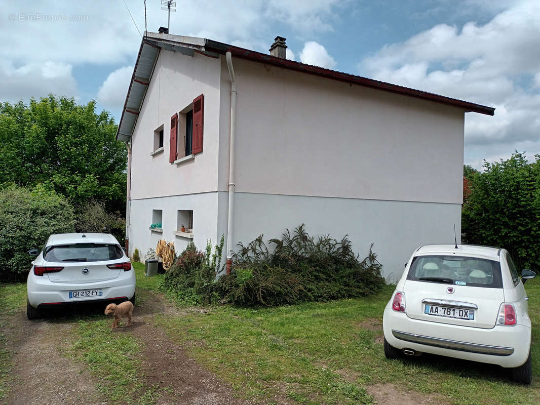 Maison à LE PONT-DE-BEAUVOISIN