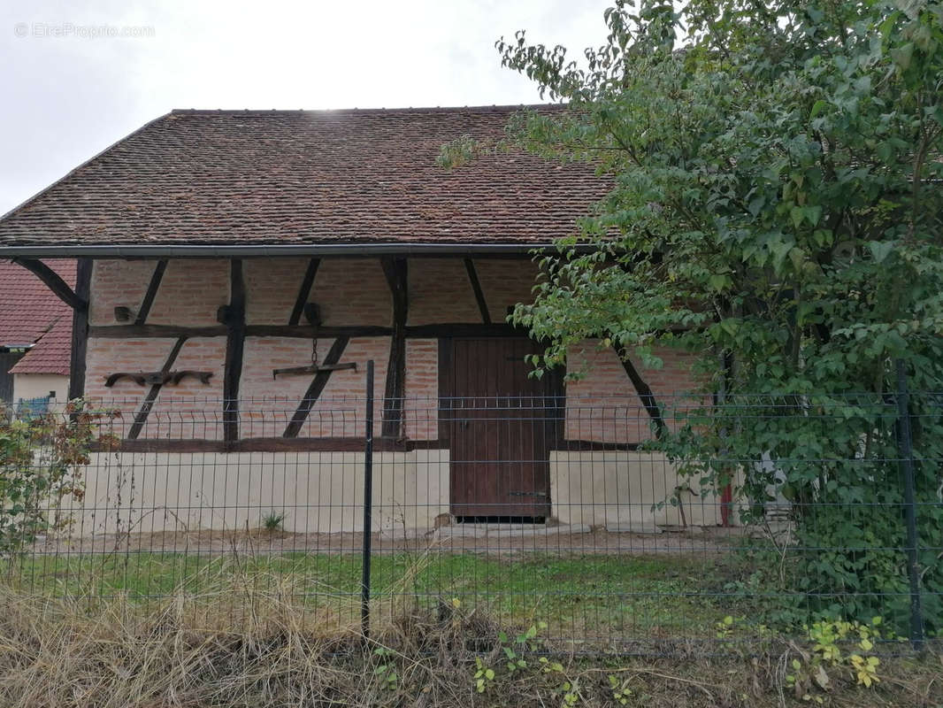 Maison à VERDUN-SUR-LE-DOUBS