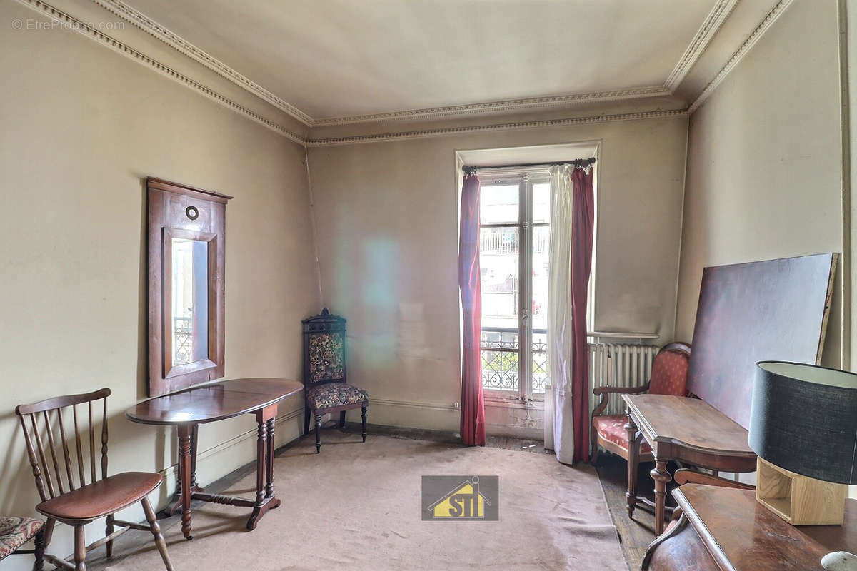 Appartement à PARIS-5E