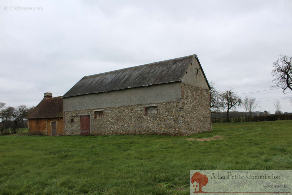 Maison à MORVILLIERS