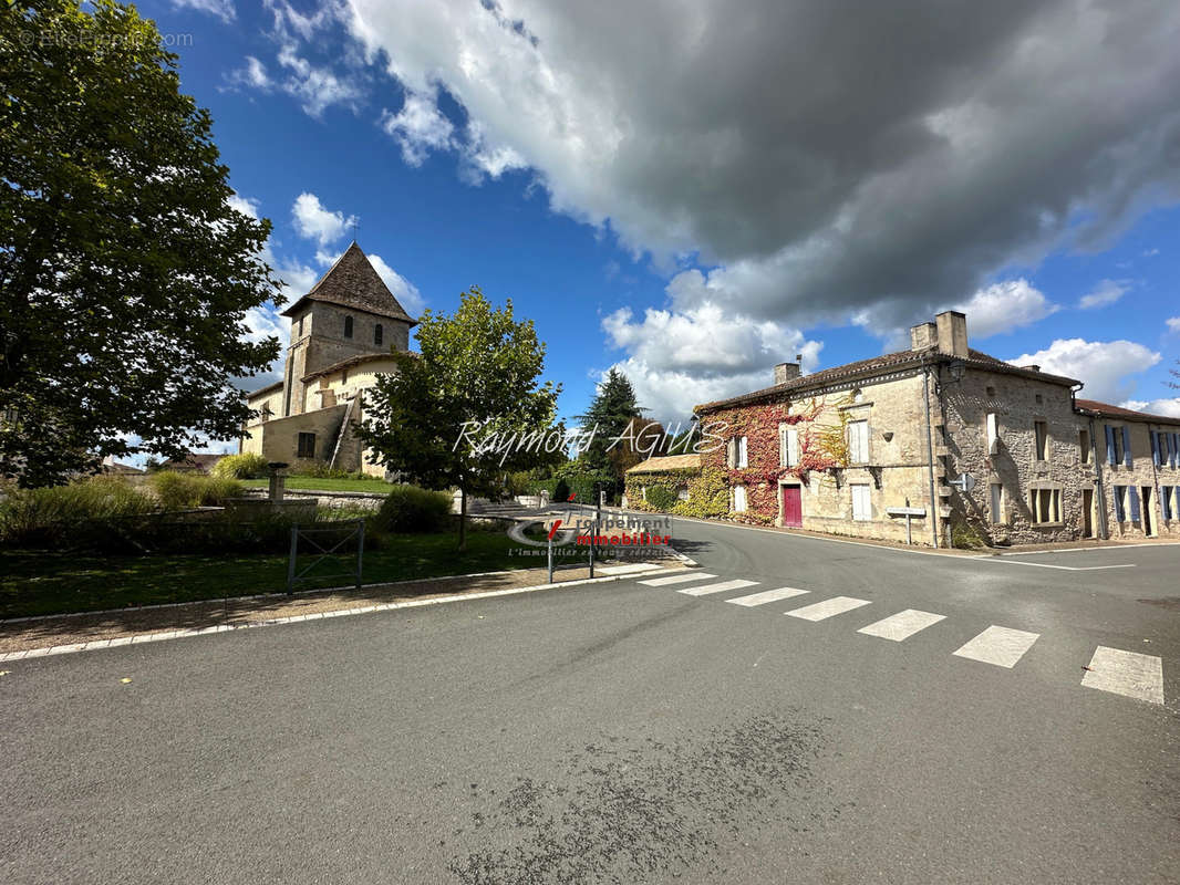 Autre à SAINT-MARTIN-DE-GURSON