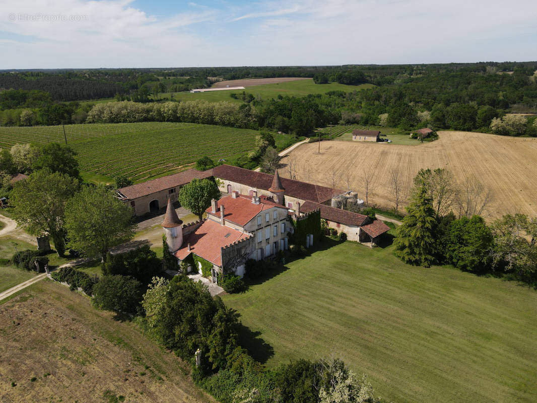 Maison à LABASTIDE-D&#039;ARMAGNAC