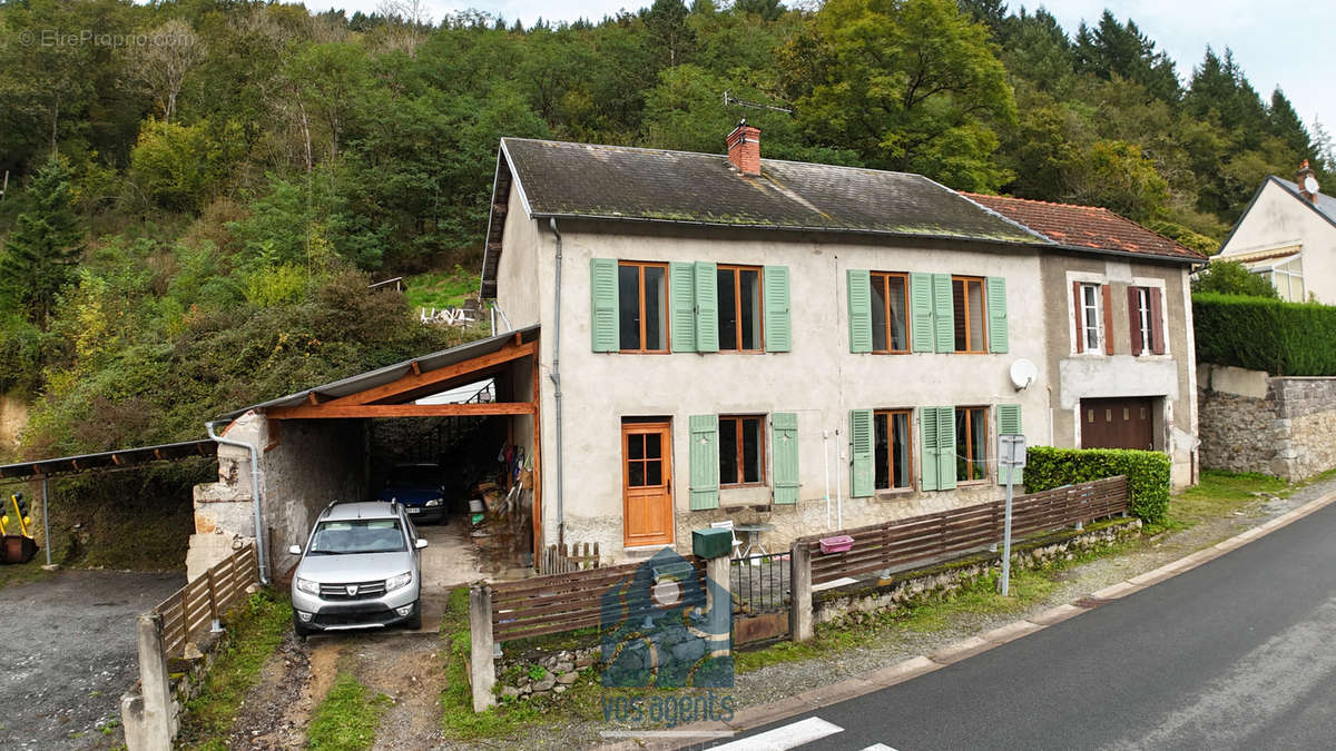 Maison à CHATEAUNEUF-LES-BAINS