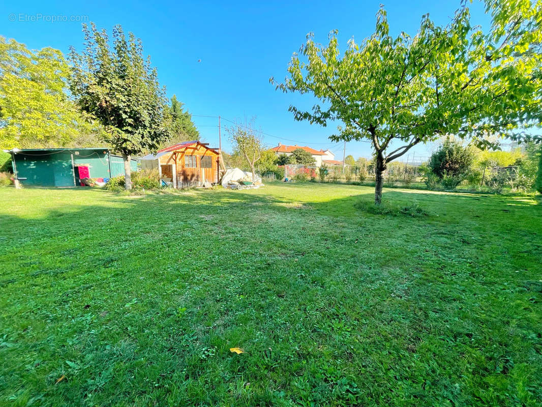 Appartement à GRIGNY