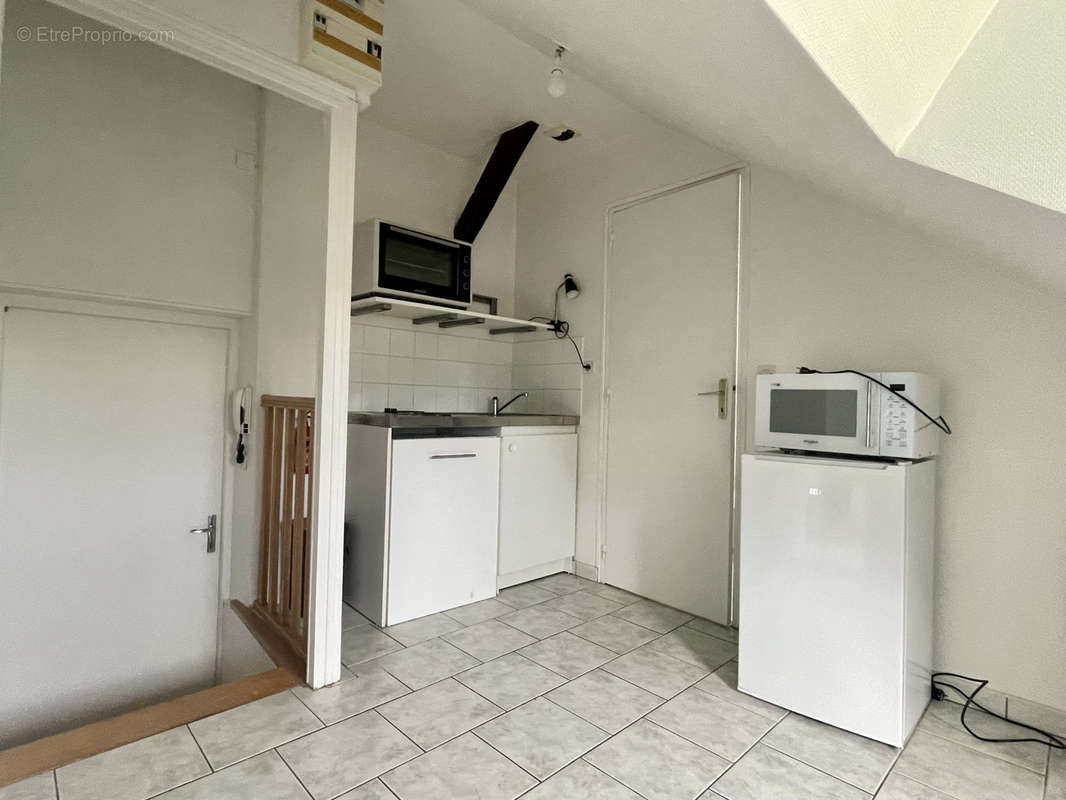 Appartement à LA MEMBROLLE-SUR-LONGUENEE