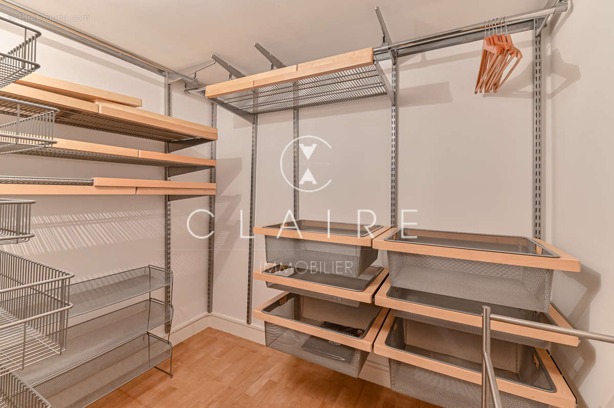 Appartement à PARIS-3E