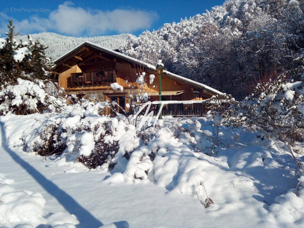 Maison à SAMOENS