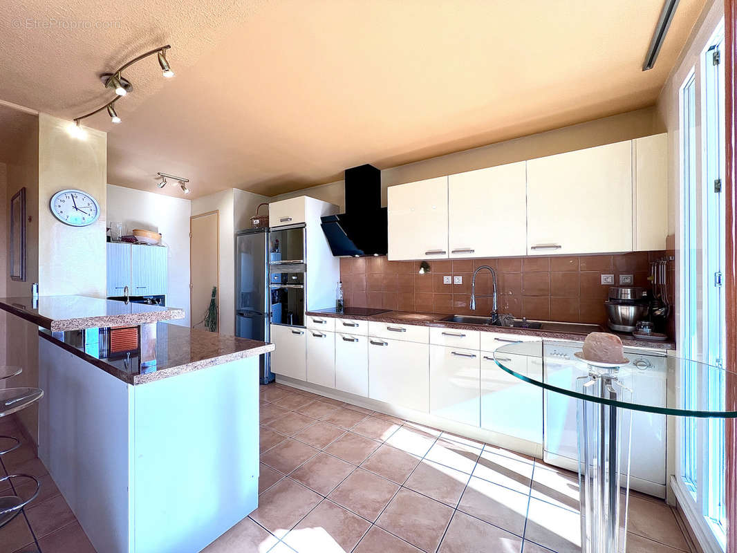 Appartement à MARSEILLE-13E