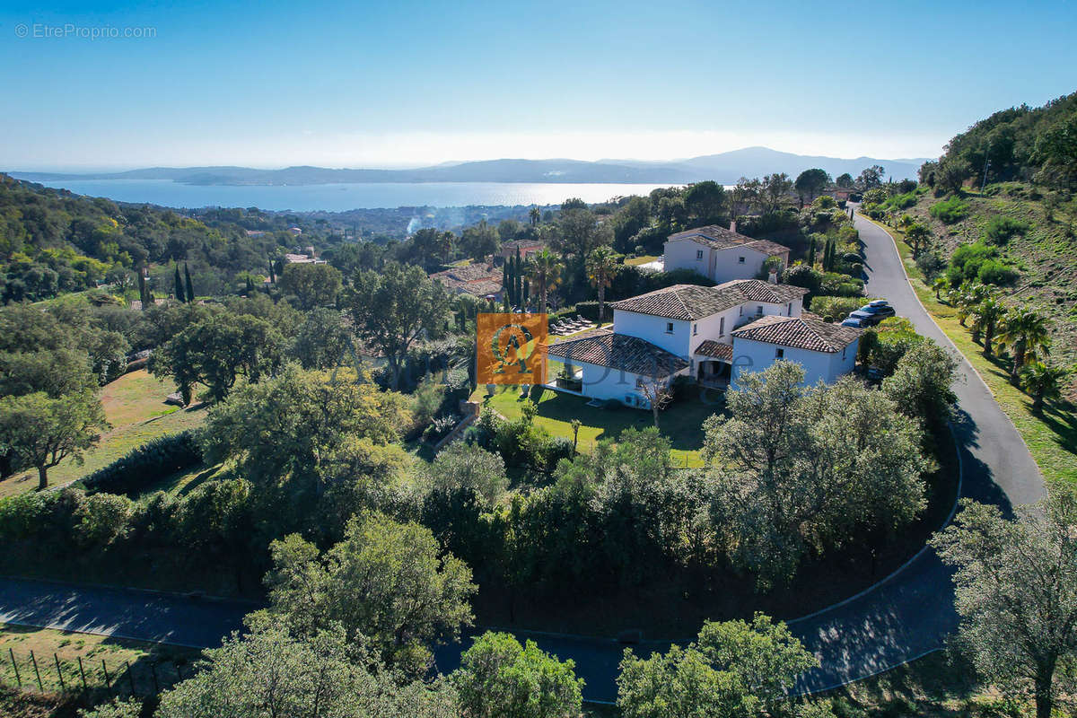 Maison à GRIMAUD