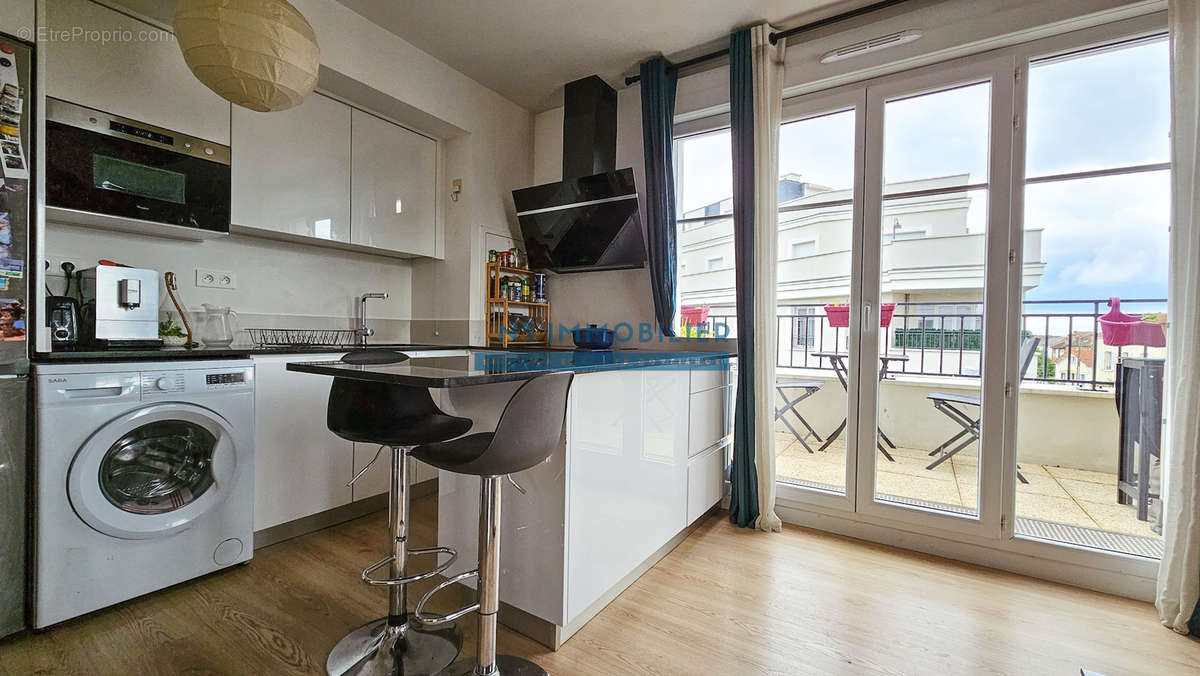 Appartement à HOUILLES