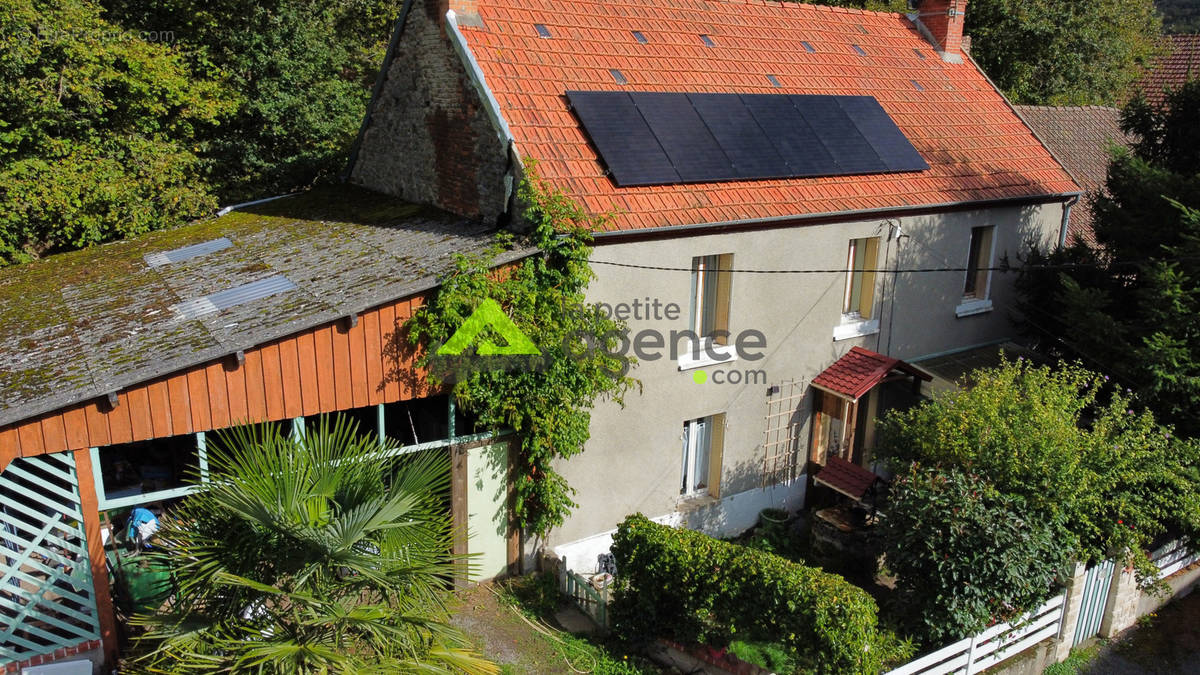 Maison à LAVAVEIX-LES-MINES