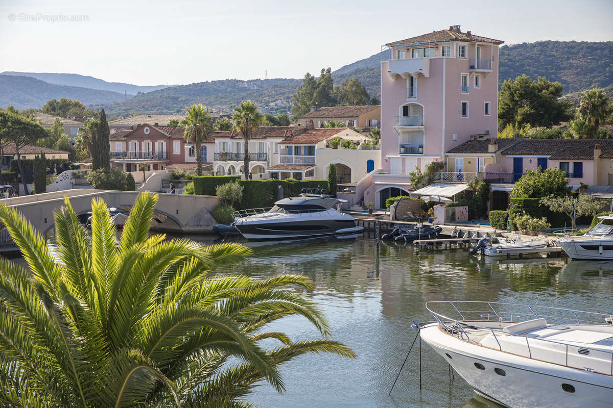 Maison à GRIMAUD