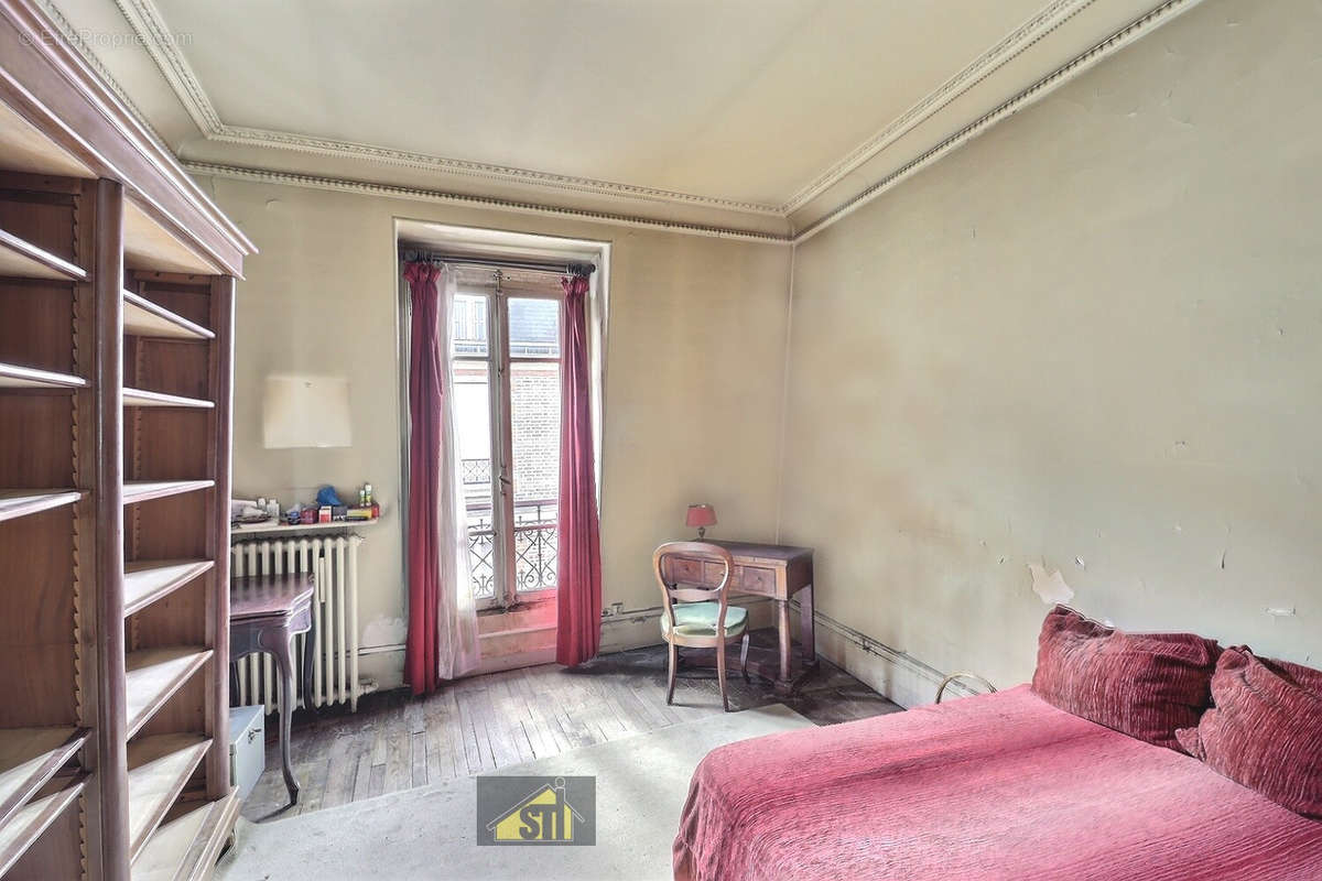 Appartement à PARIS-5E