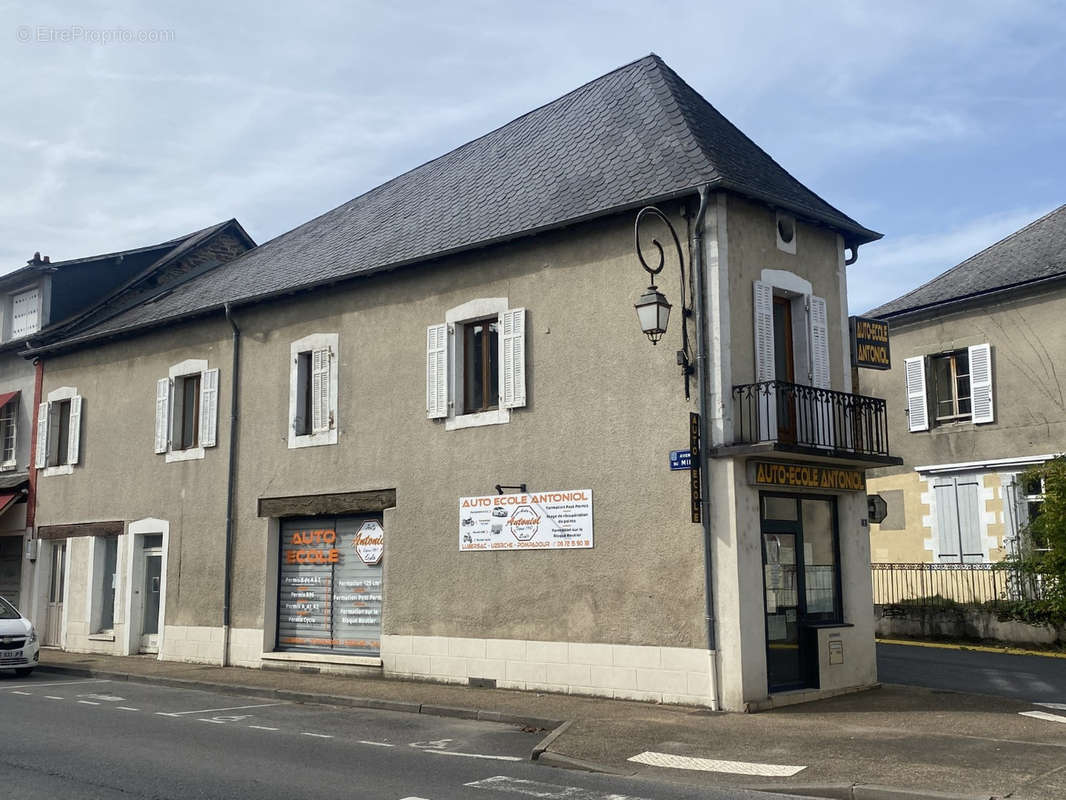 Appartement à ARNAC-POMPADOUR