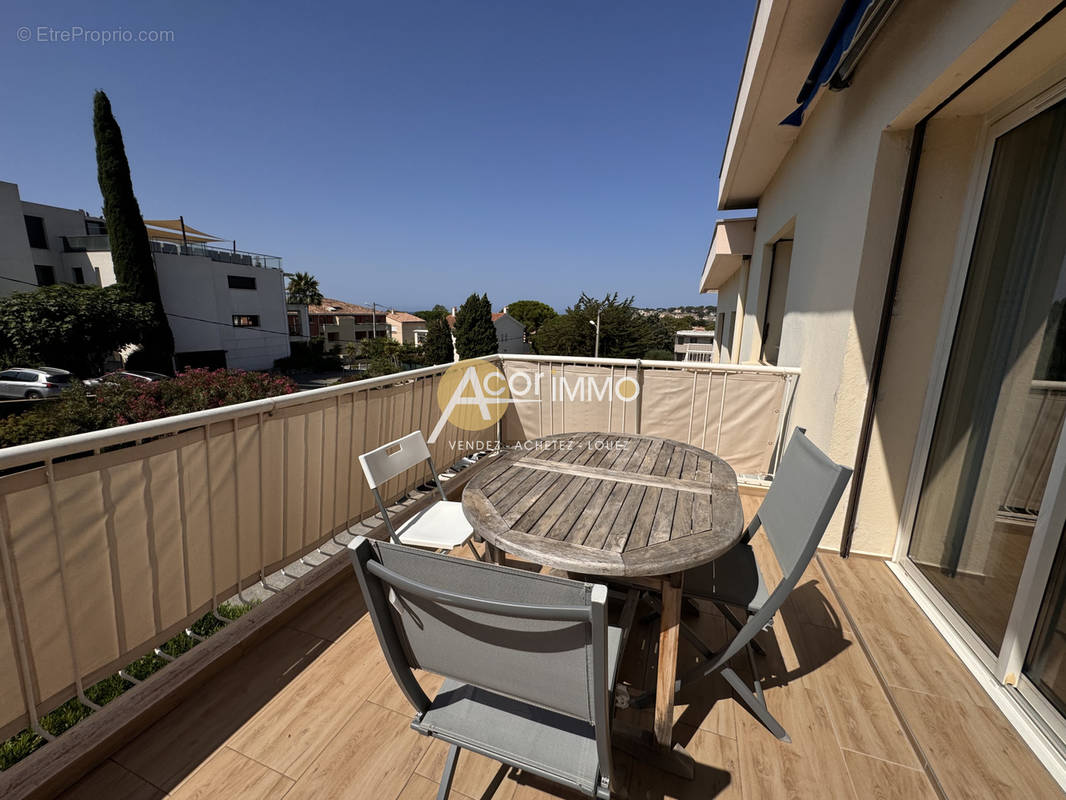 Appartement à SIX-FOURS-LES-PLAGES