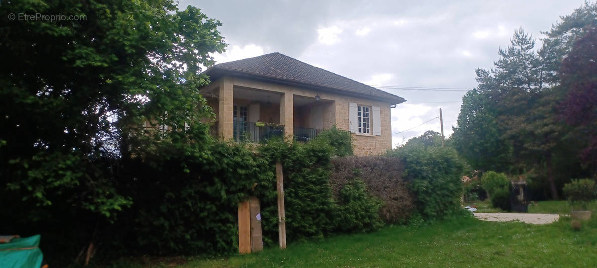 Maison à SARLAT-LA-CANEDA