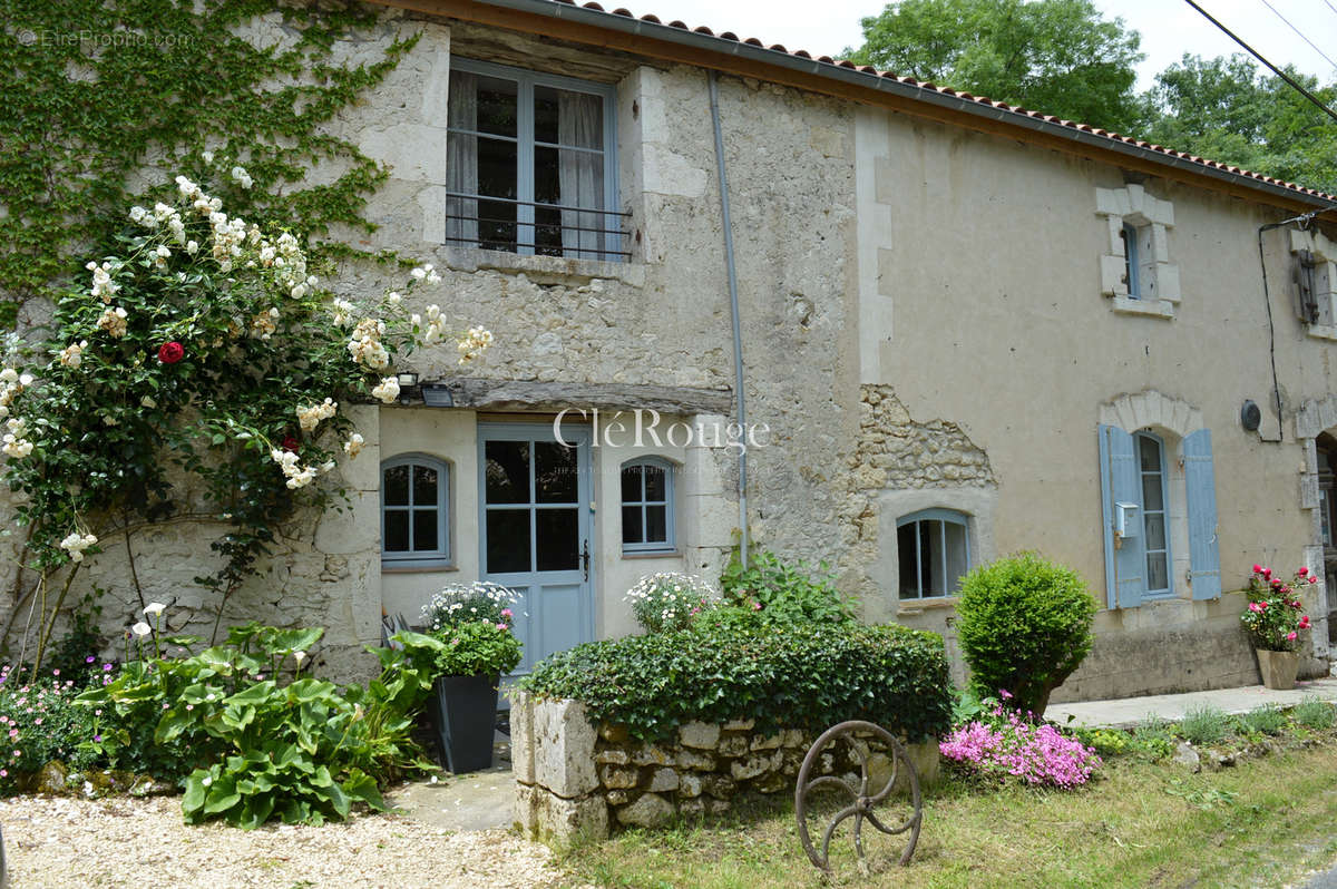 Maison à DURAS