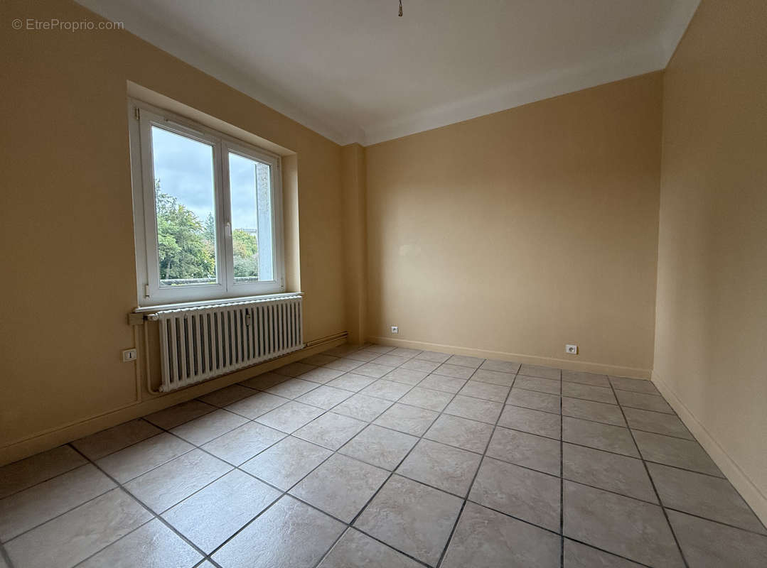 Appartement à VITTEL