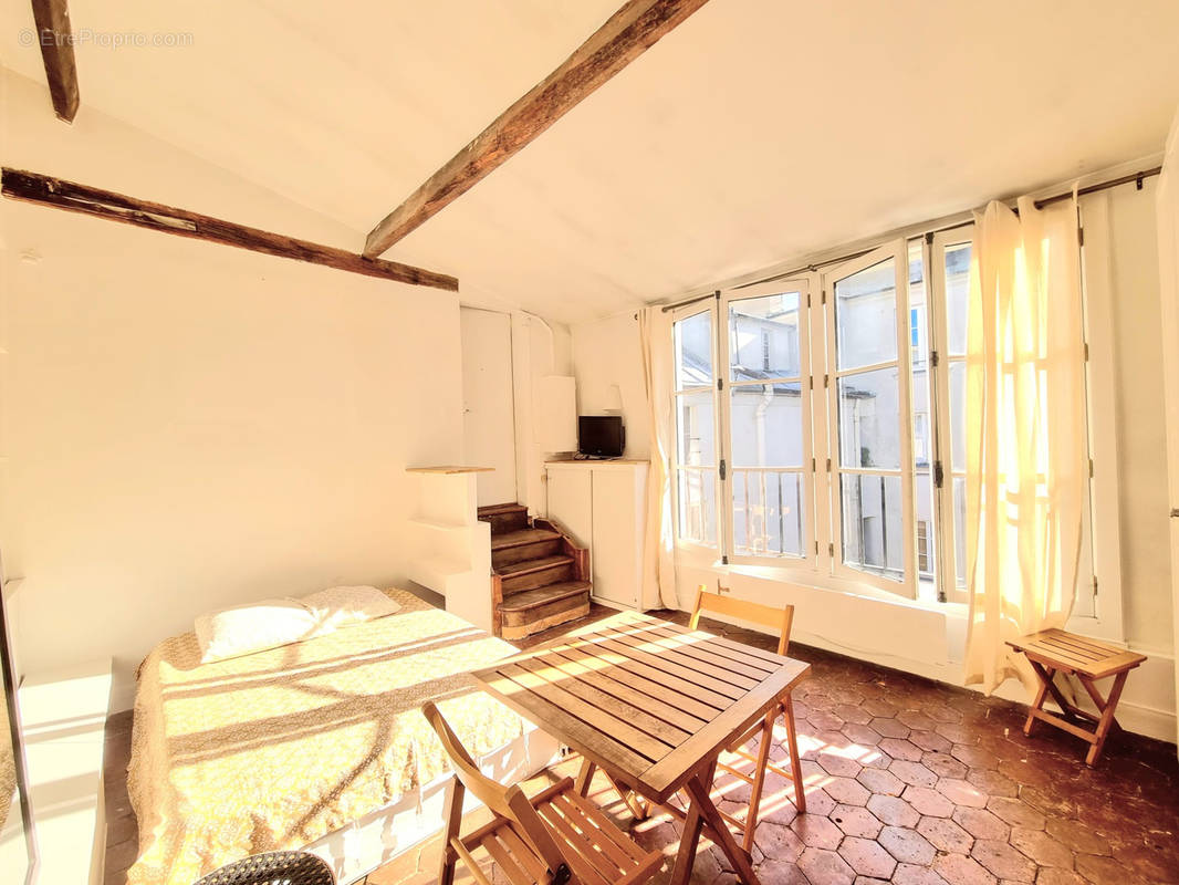 Appartement à PARIS-6E