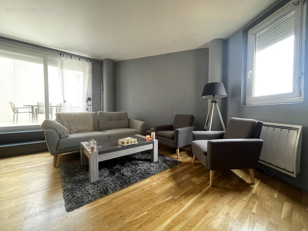 Appartement à HEROUVILLE-SAINT-CLAIR