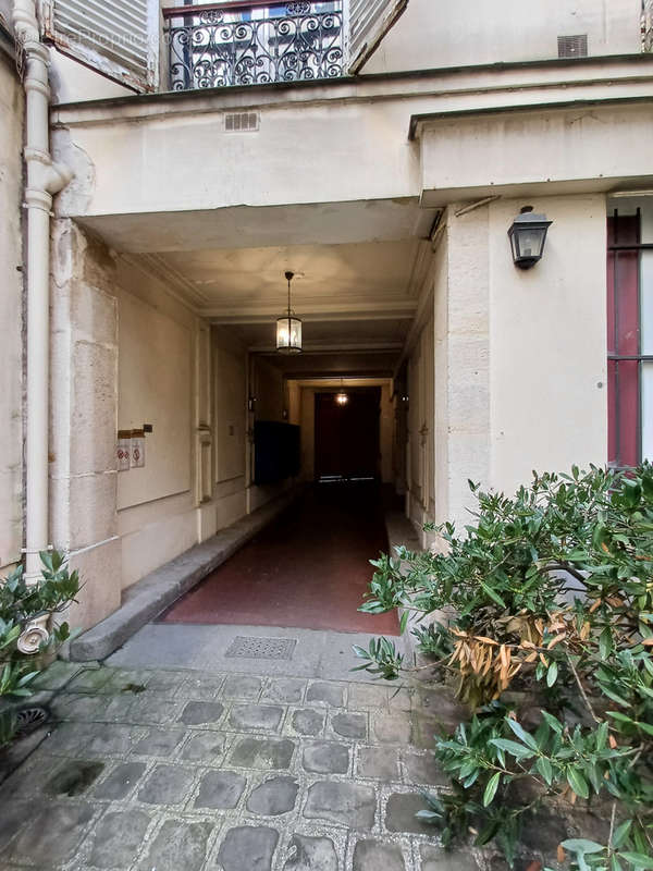 Appartement à PARIS-9E