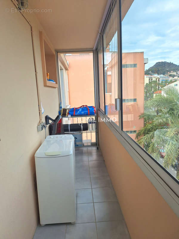 Appartement à HYERES