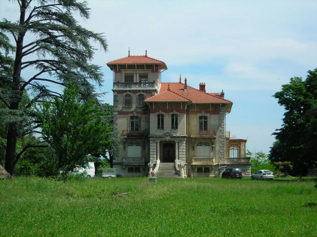 Maison à PONT-SAINT-ESPRIT