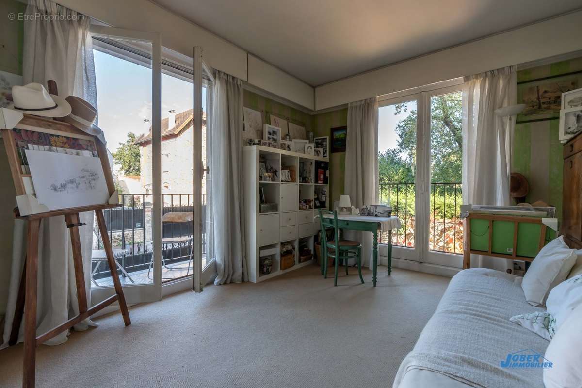 Appartement à NOGENT-SUR-MARNE