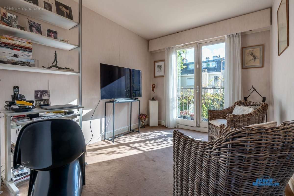 Appartement à NOGENT-SUR-MARNE