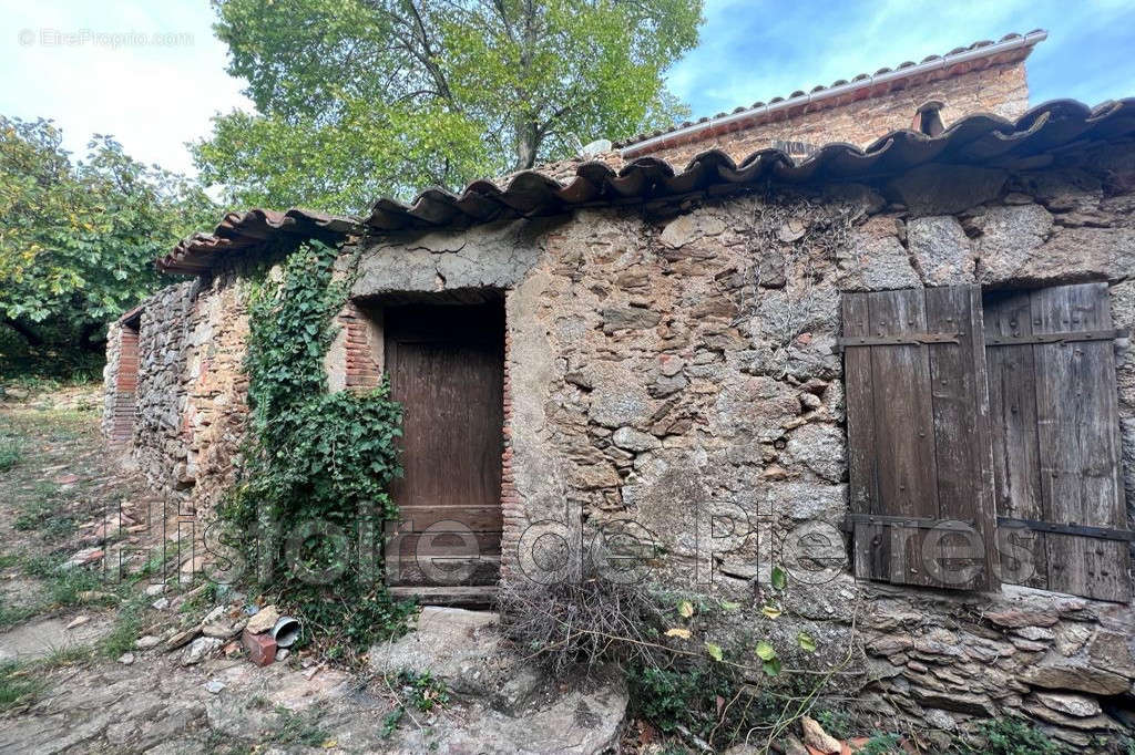 Maison à LA GARDE-FREINET