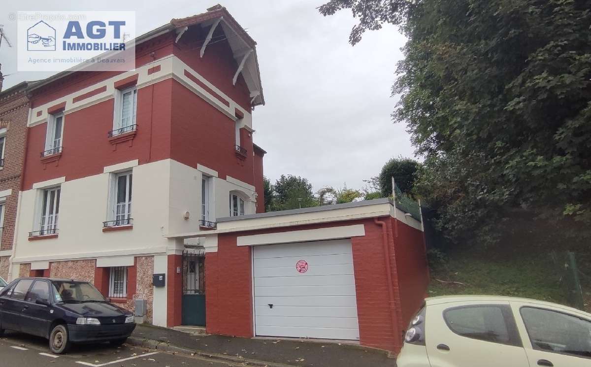 Maison à BEAUVAIS