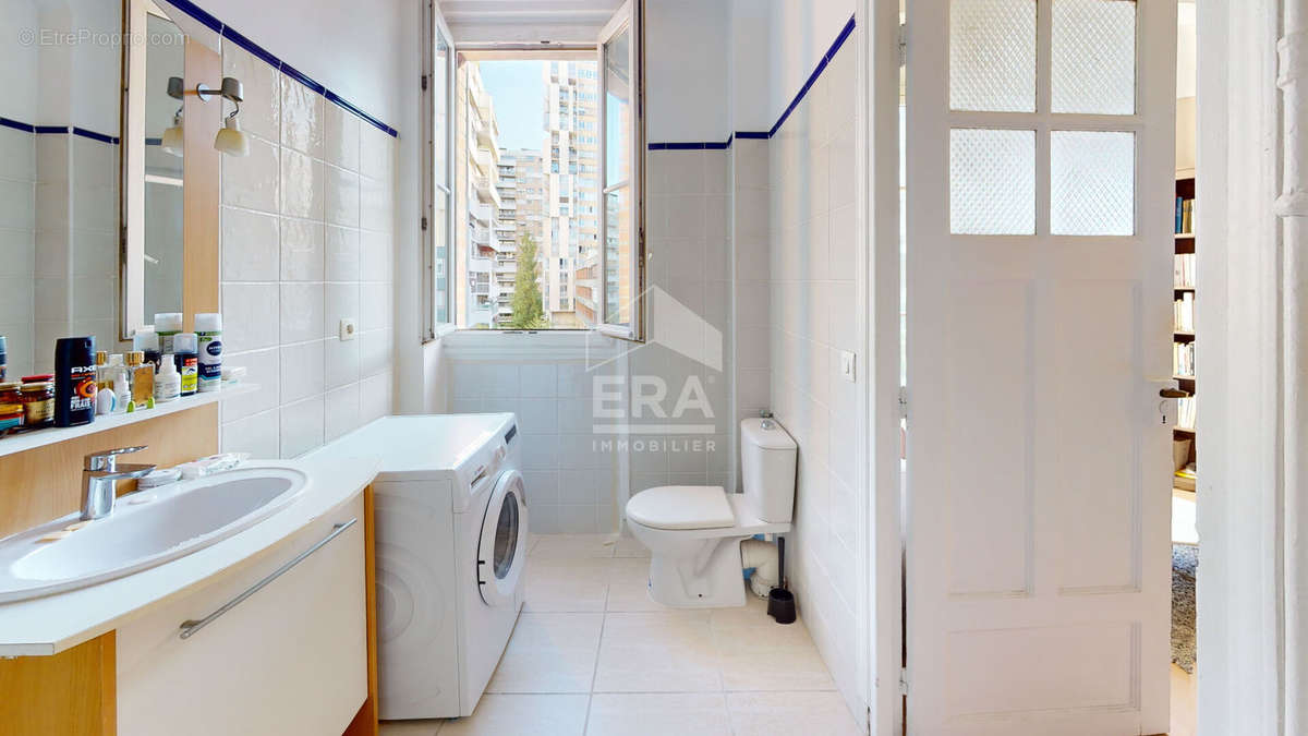 Appartement à PARIS-19E