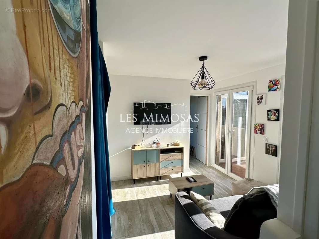 Appartement à FREJUS