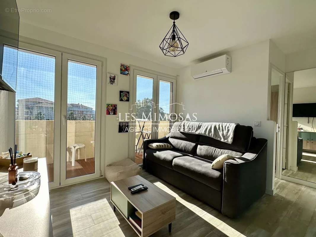 Appartement à FREJUS