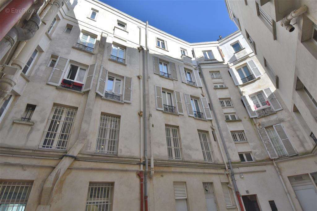 Appartement à SAINT-MAUR-DES-FOSSES