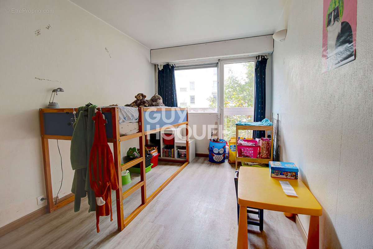 Appartement à PARIS-20E