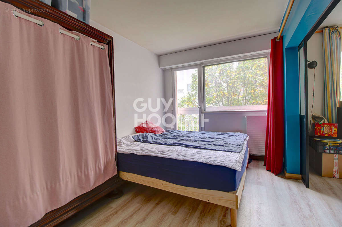 Appartement à PARIS-20E