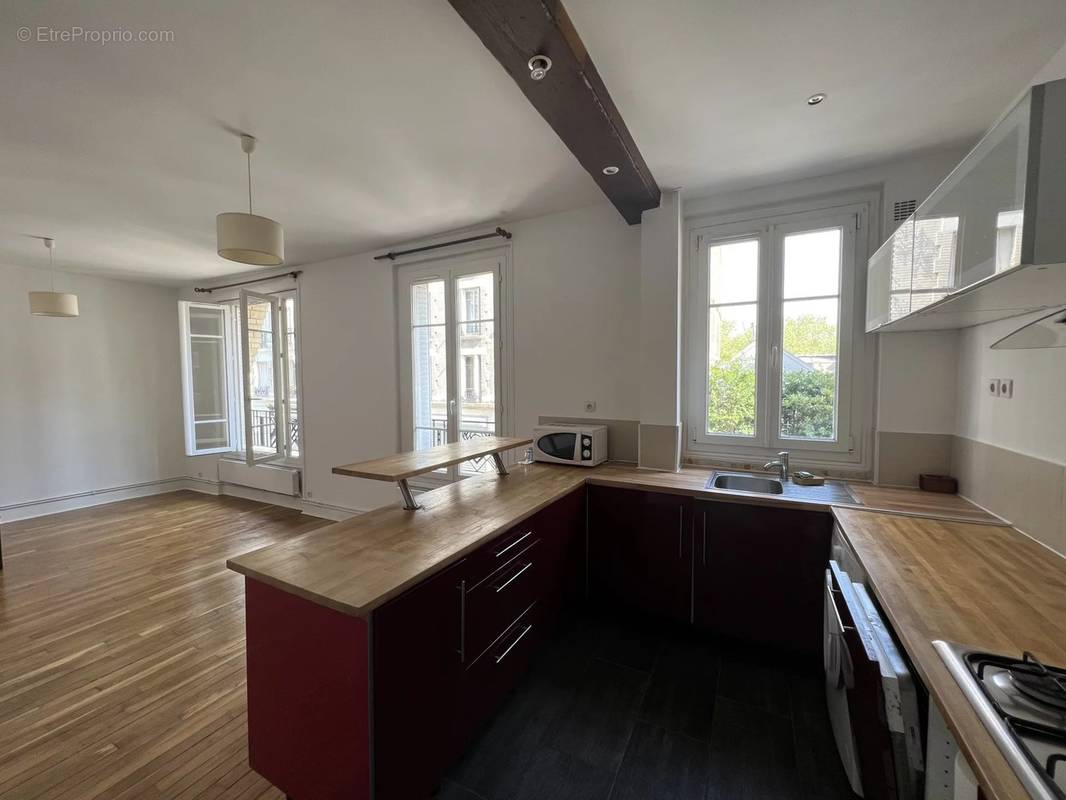 Appartement à SAINT-OUEN