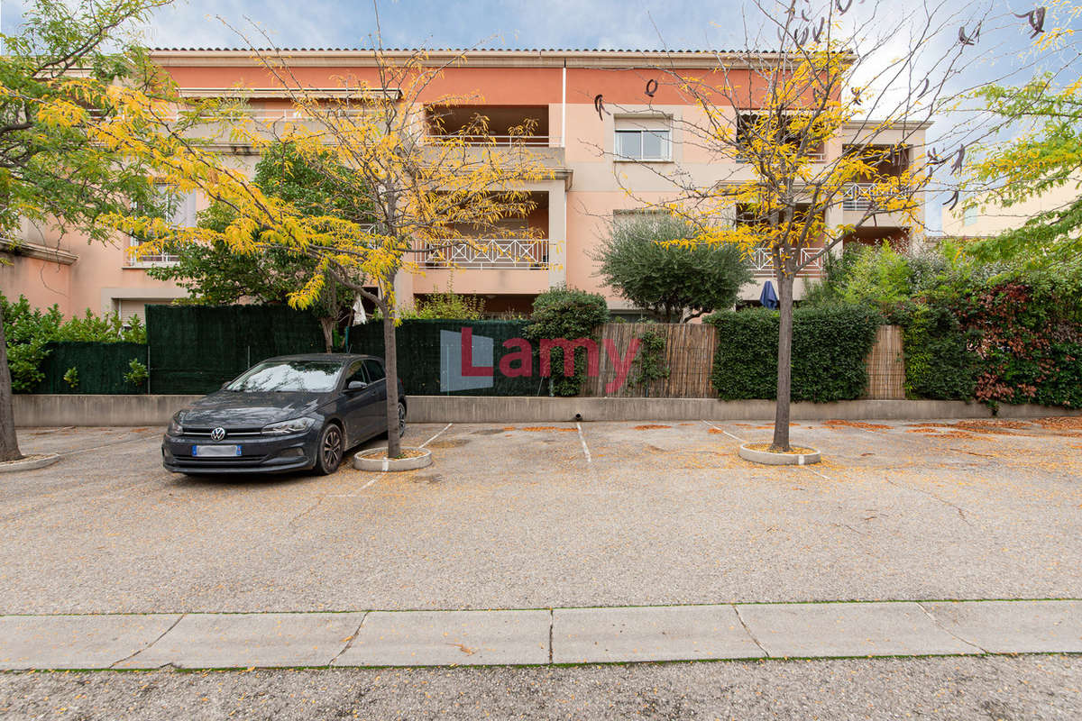 Appartement à SALON-DE-PROVENCE