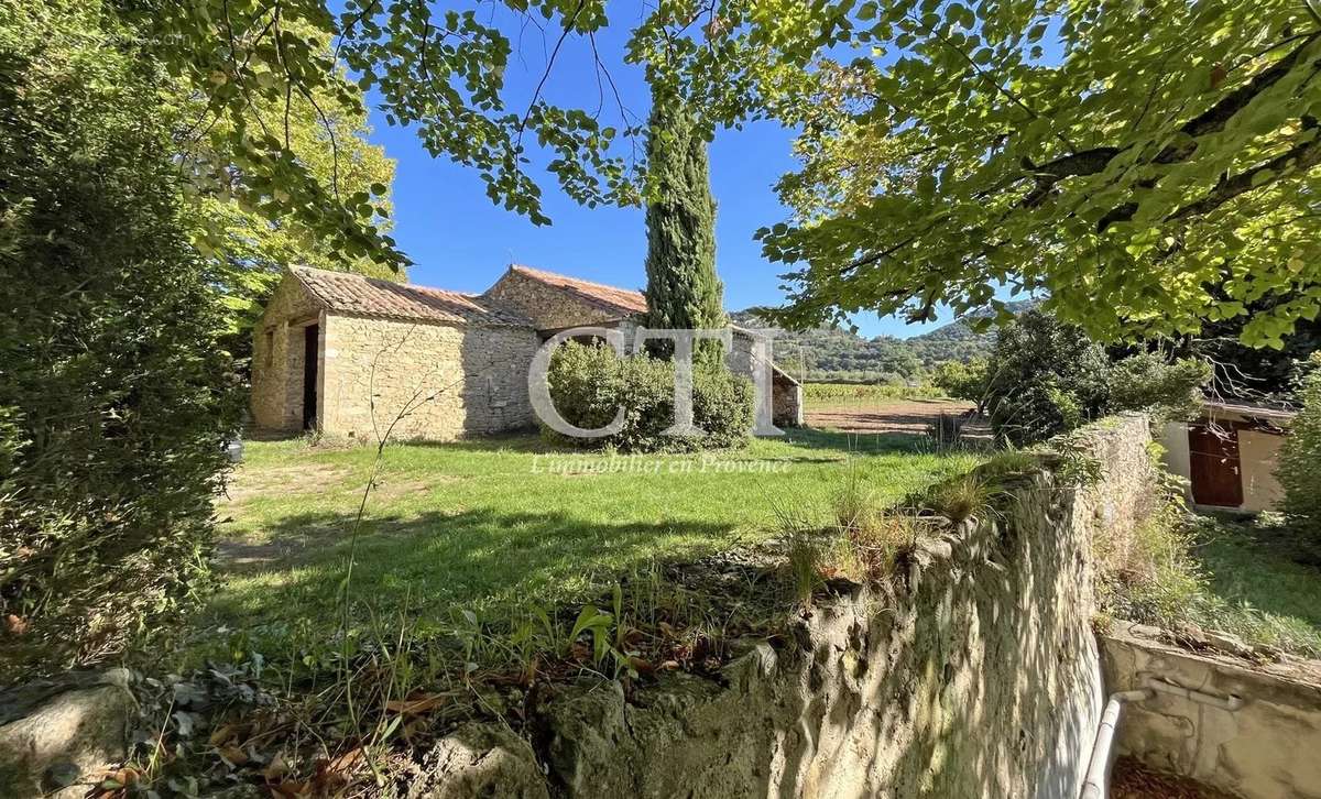 Maison à VAISON-LA-ROMAINE