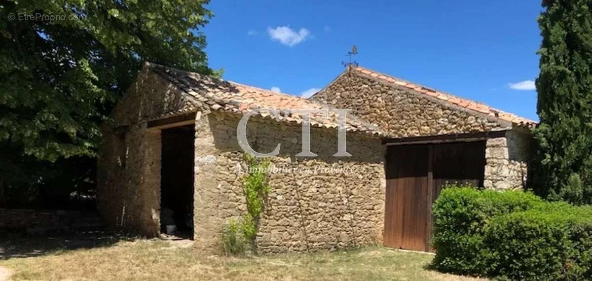 Maison à VAISON-LA-ROMAINE