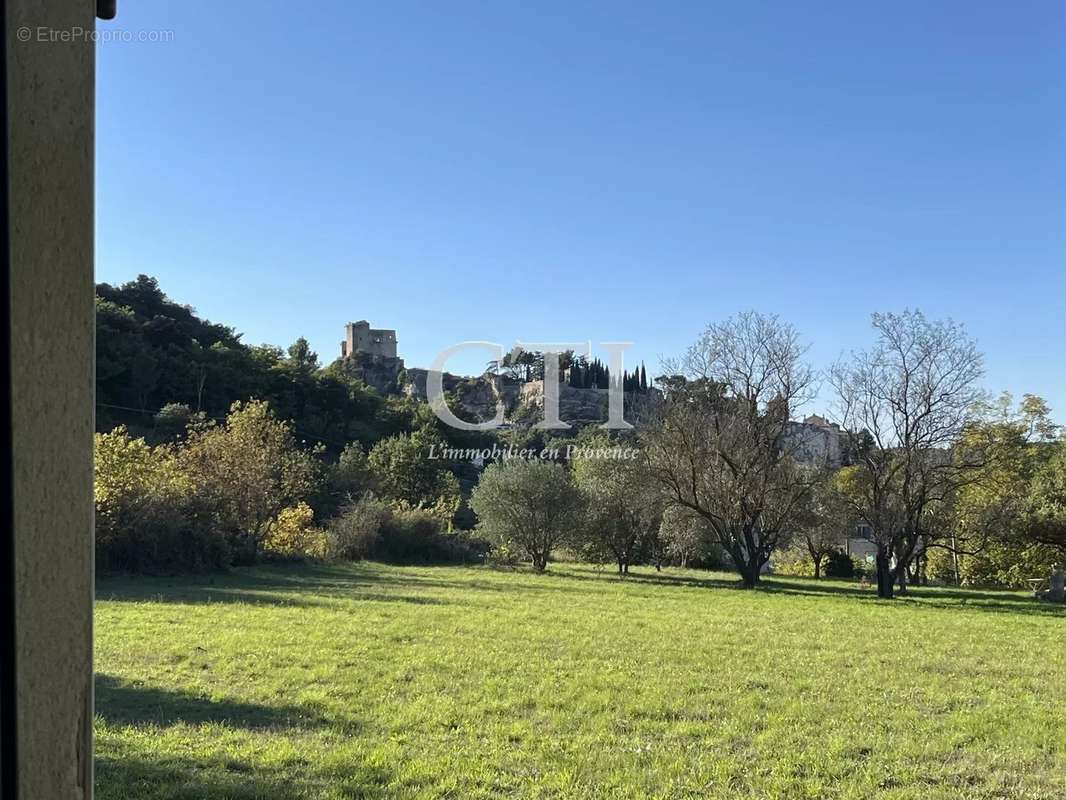 Maison à VAISON-LA-ROMAINE