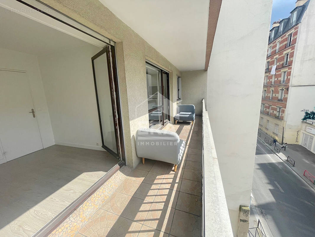 Appartement à PARIS-20E