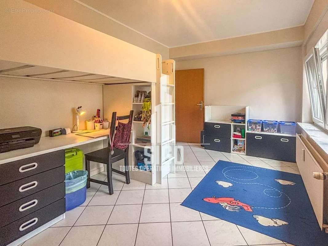 Appartement à CASSEN